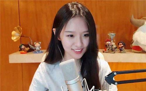 杭州娱乐主播吃瓜是真的吗,真相揭秘还是网络炒作?